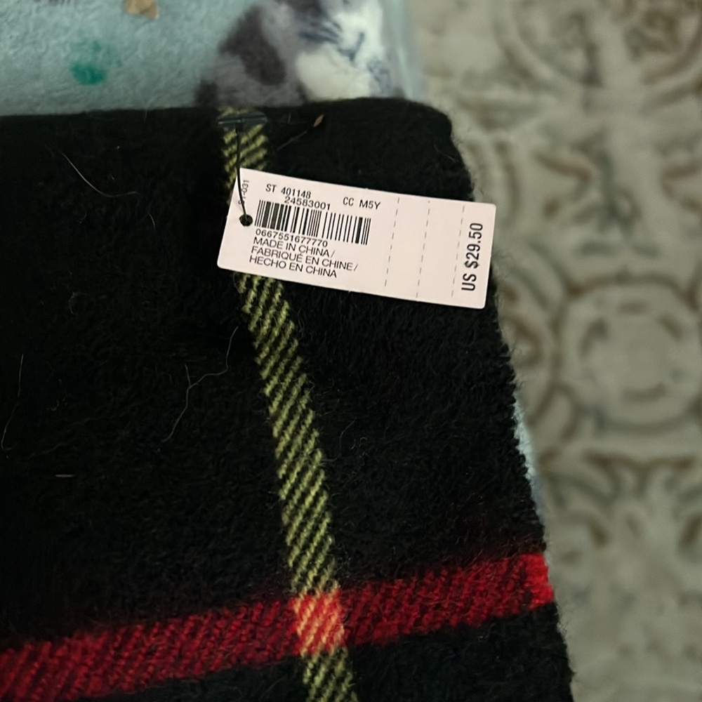 Scarf - Picture 4 of 4